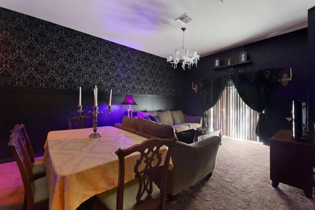 A Spooktacular Haunted Mansion. Apartment Kissimmee Exterior photo